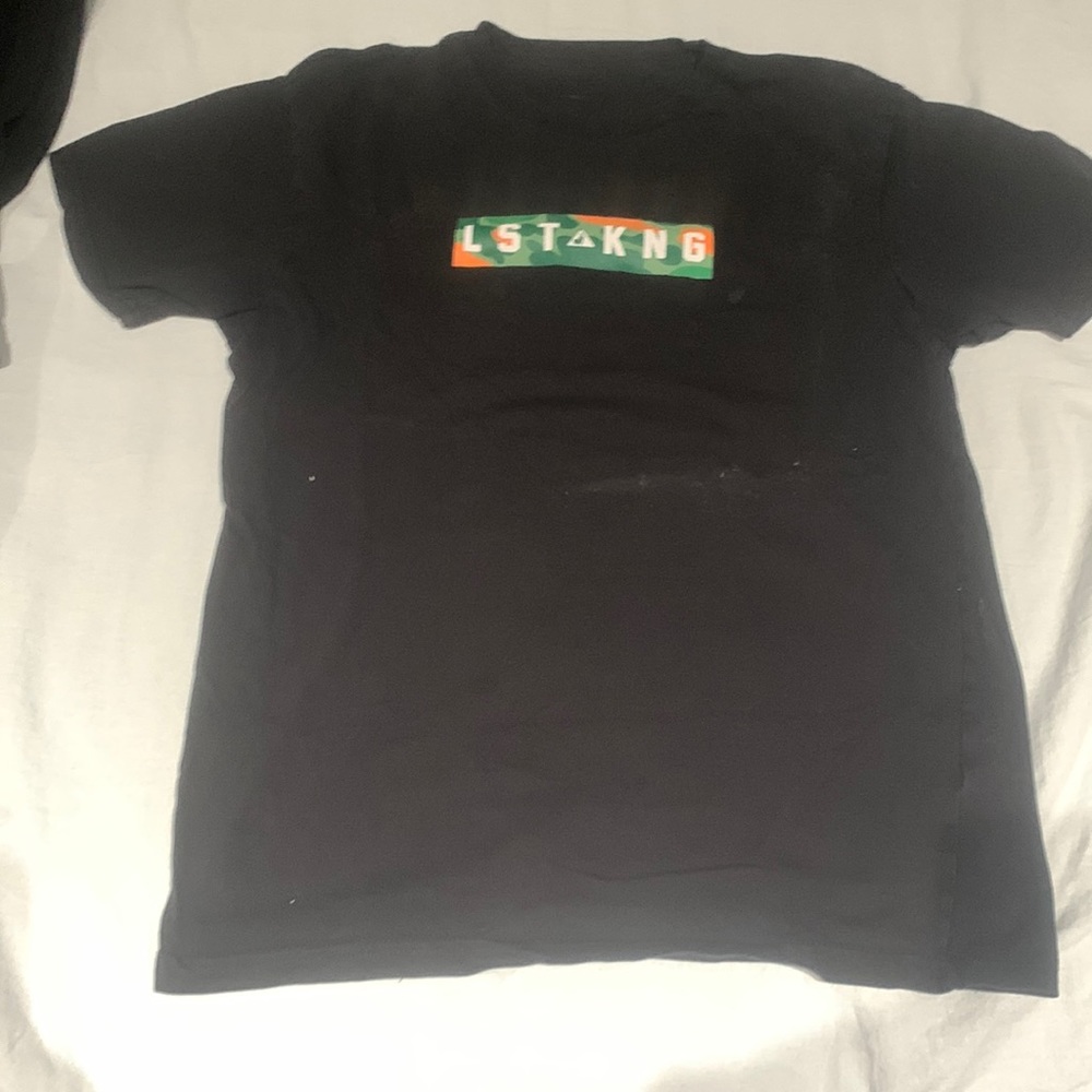 good black shirt